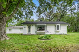 1701 MARYLESTONE Drive, West Bloomfield Charter Township, MI 48324