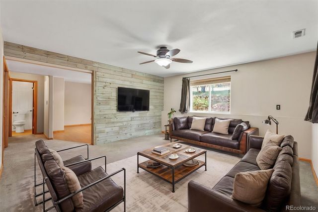 145 Grizzley Peak Road, Florissant, CO 80816