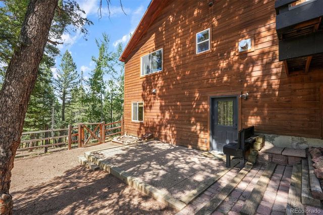 145 Grizzley Peak Road, Florissant, CO 80816