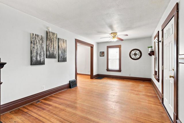 4429 16th Avenue, Rock Island, IL 61201