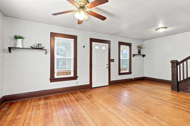 4429 16th Avenue, Rock Island, IL 61201