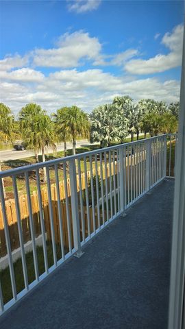 713 SE 13th St Cir, Homestead, FL 33034