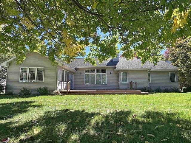 3511 Candlewood Drive, Janesville, WI 53546