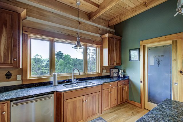625 Cane Creek Mountain Road, Tellico Plains, TN 37385