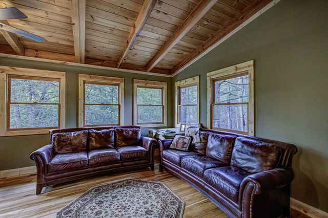 625 Cane Creek Mountain Road, Tellico Plains, TN 37385