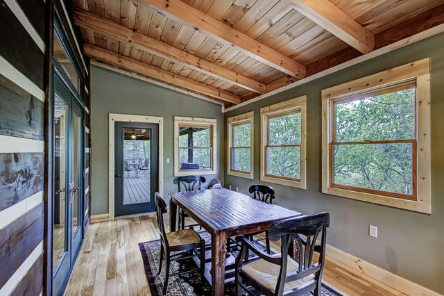 625 Cane Creek Mountain Road, Tellico Plains, TN 37385