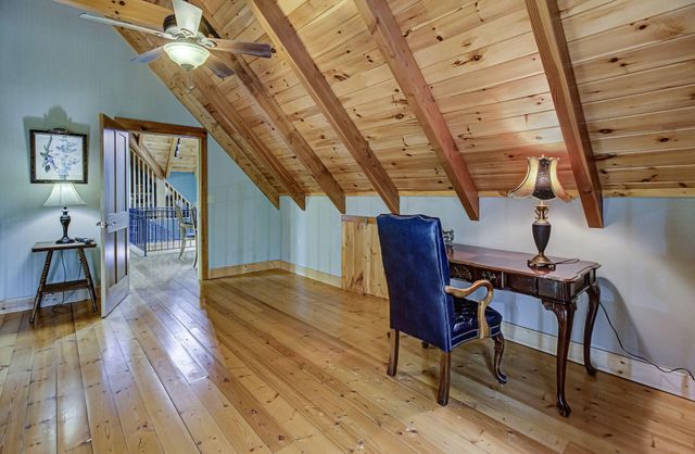 625 Cane Creek Mountain Road, Tellico Plains, TN 37385