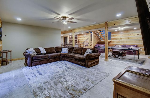 625 Cane Creek Mountain Road, Tellico Plains, TN 37385
