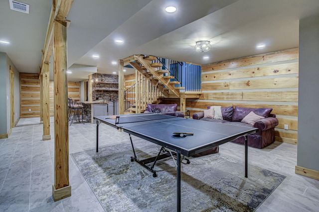 625 Cane Creek Mountain Road, Tellico Plains, TN 37385