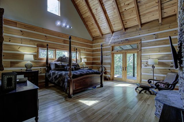 625 Cane Creek Mountain Road, Tellico Plains, TN 37385