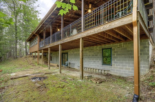 625 Cane Creek Mountain Road, Tellico Plains, TN 37385