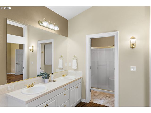 6783 Sw LANDOVER Dr, Wilsonville, OR 97070
