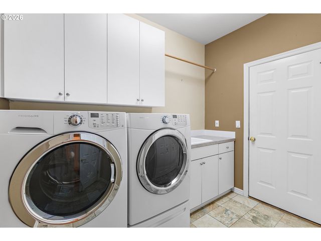 6783 Sw LANDOVER Dr, Wilsonville, OR 97070