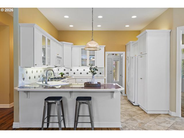 6783 Sw LANDOVER Dr, Wilsonville, OR 97070