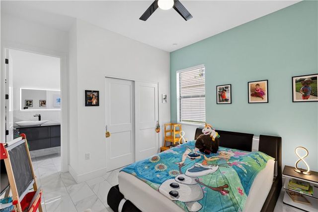 1708 SW 4th ST, Cape Coral, FL 33991
