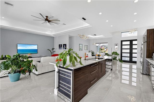 1708 SW 4th ST, Cape Coral, FL 33991