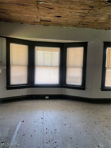 508 Eddy Road, Cleveland, OH 44108