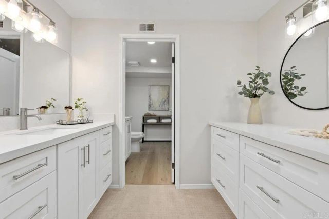 1729 Gascony Road, Encinitas, CA 92024