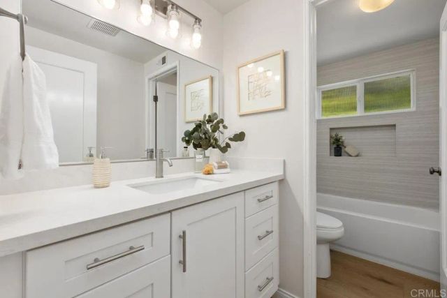 1729 Gascony Road, Encinitas, CA 92024