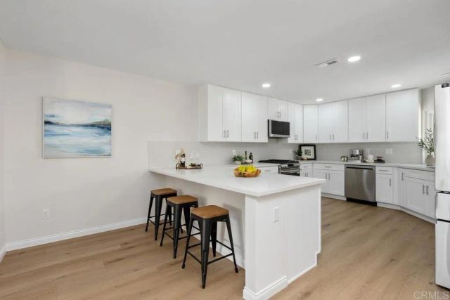 1729 Gascony Road, Encinitas, CA 92024