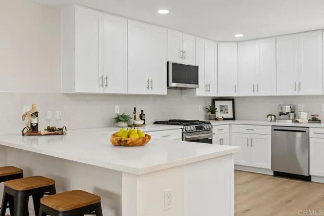 1729 Gascony Road, Encinitas, CA 92024