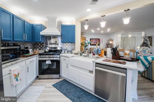 511 MOWAT CIR, Hamilton, NJ 08690