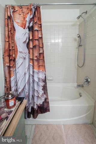 511 MOWAT CIR, Hamilton, NJ 08690