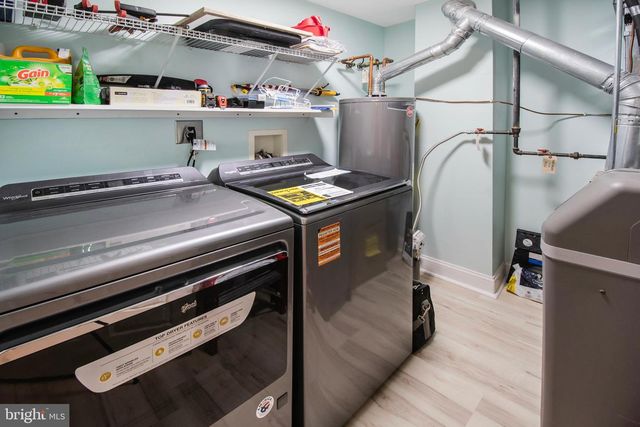 511 MOWAT CIR, Hamilton, NJ 08690