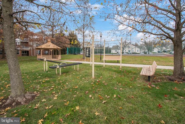 511 MOWAT CIR, Hamilton, NJ 08690