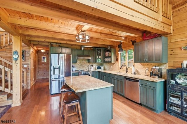 8 McKinley, Greenwood Lake, NY 10925