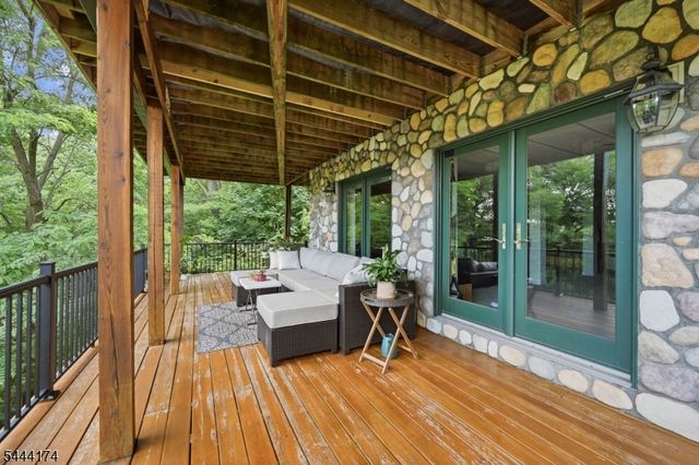 8 McKinley, Greenwood Lake, NY 10925