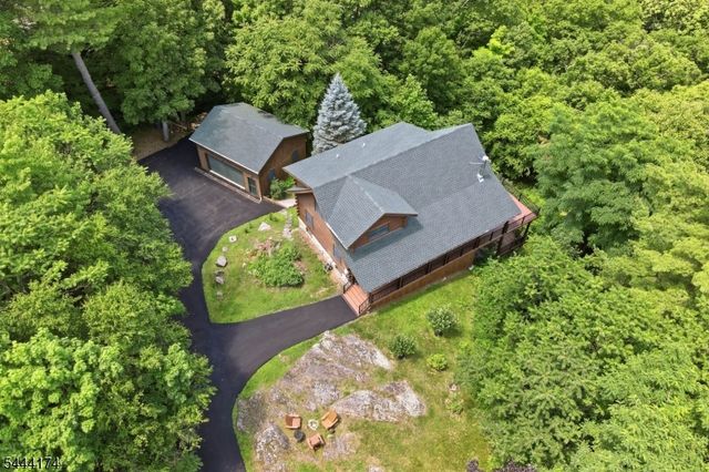 8 McKinley, Greenwood Lake, NY 10925