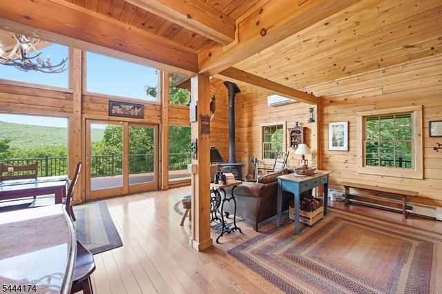 8 McKinley, Greenwood Lake, NY 10925