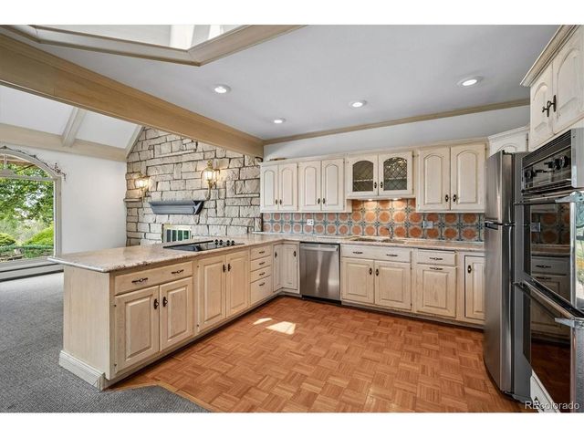 2530 S Gray Ct, Denver, CO 80227