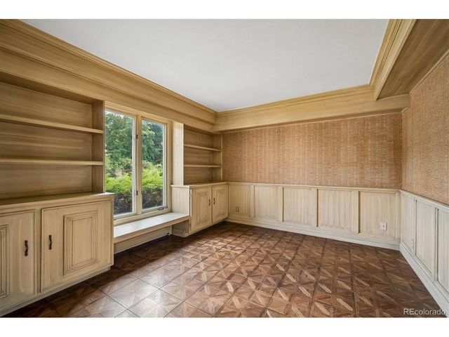 2530 S Gray Ct, Denver, CO 80227