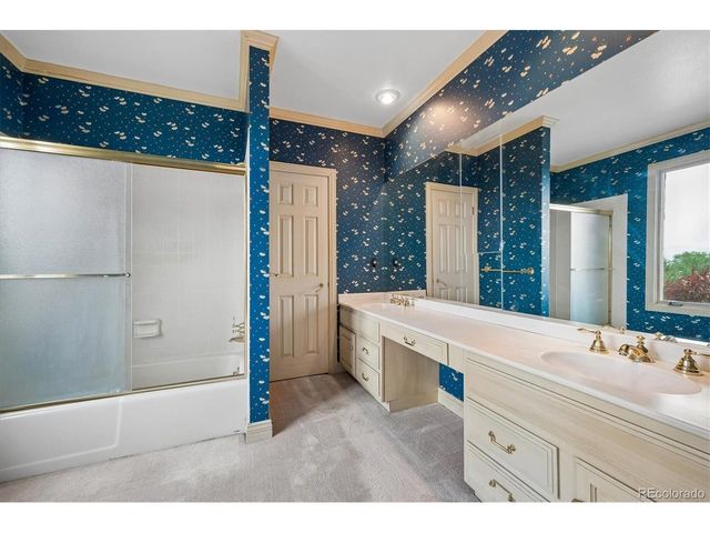 2530 S Gray Ct, Denver, CO 80227