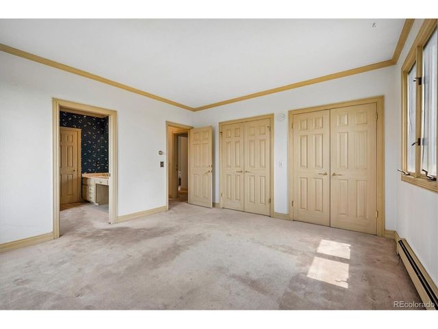 2530 S Gray Ct, Denver, CO 80227