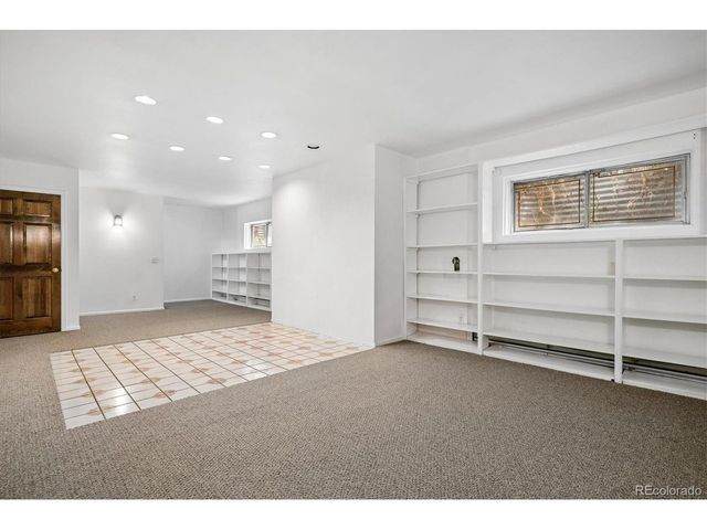 2530 S Gray Ct, Denver, CO 80227