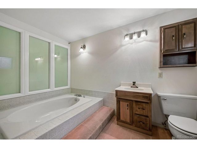 2530 S Gray Ct, Denver, CO 80227