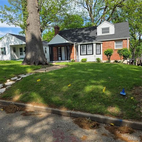216 S Hartnett Avenue, Ferguson, MO 63135
