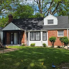 216 S Hartnett Avenue, Ferguson, MO 63135