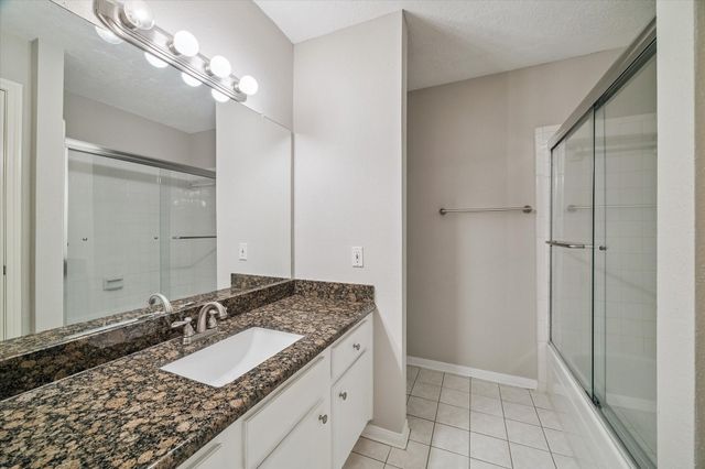 1911 Bering Drive 3, Houston, TX 77057