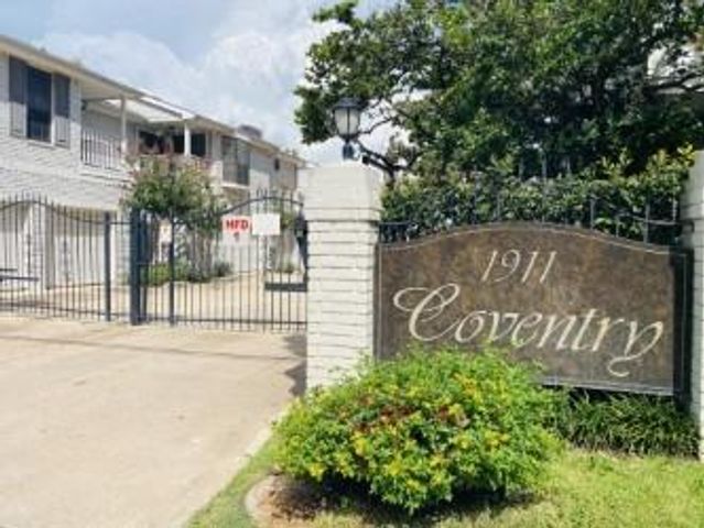 1911 Bering Drive 3, Houston, TX 77057
