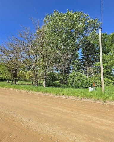 18946 Avery Road, Three Oaks, MI 49128