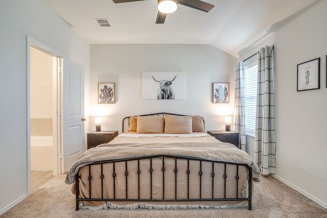 800 Amberwood Court, Fort Worth, TX 76052