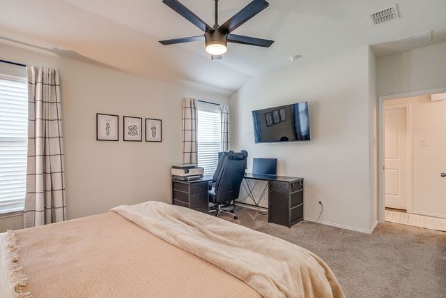 800 Amberwood Court, Fort Worth, TX 76052