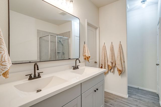 800 Amberwood Court, Fort Worth, TX 76052