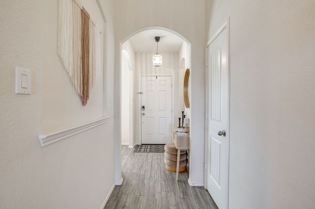 800 Amberwood Court, Fort Worth, TX 76052