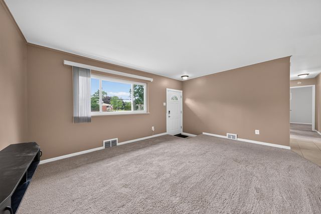 43924 Donley Drive, Sterling Heights, MI 48314