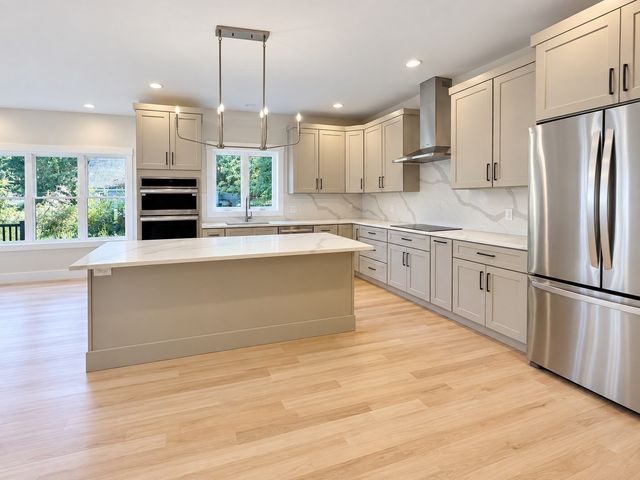 1 Needham Street, Norfolk, MA 02056